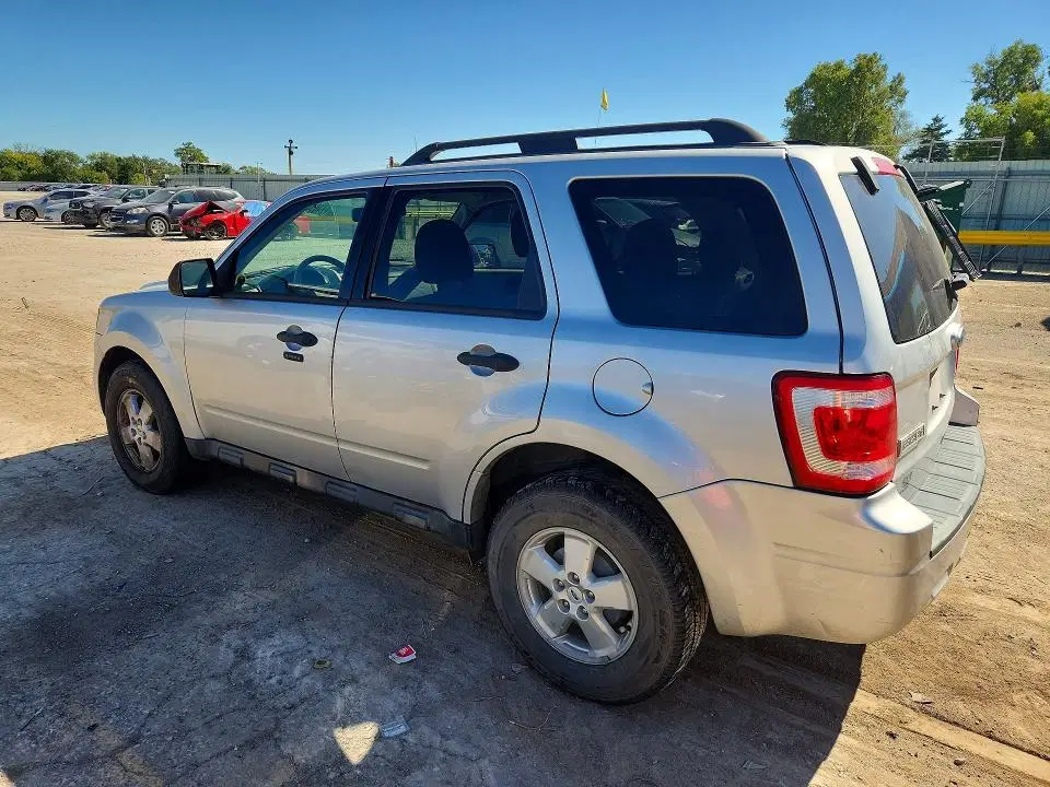 2010 FORD ESCAPE VIN 1FMCU0DG0AKA94097 фото 2