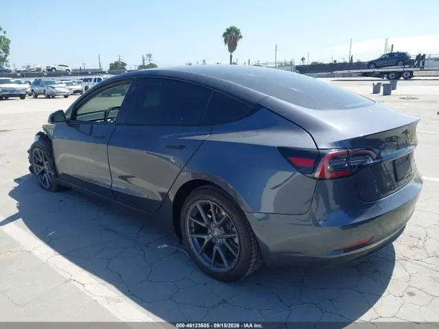2022 Tesla Model 3 Long Range Dual Motor All-wheel Drive VIN 5YJ3E1EB8NF241540 фото 3