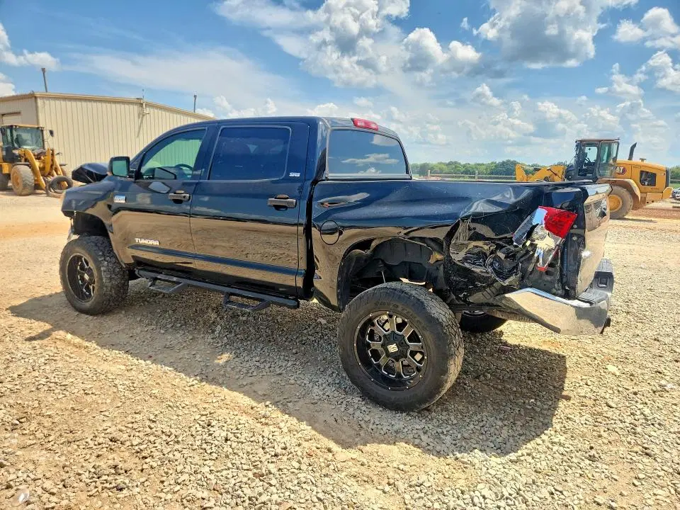 2016 Toyota Tundra VIN 5TFDY5F12GX567433 фото 2
