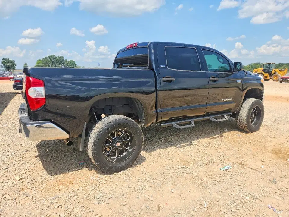 2016 Toyota Tundra VIN 5TFDY5F12GX567433 фото 3