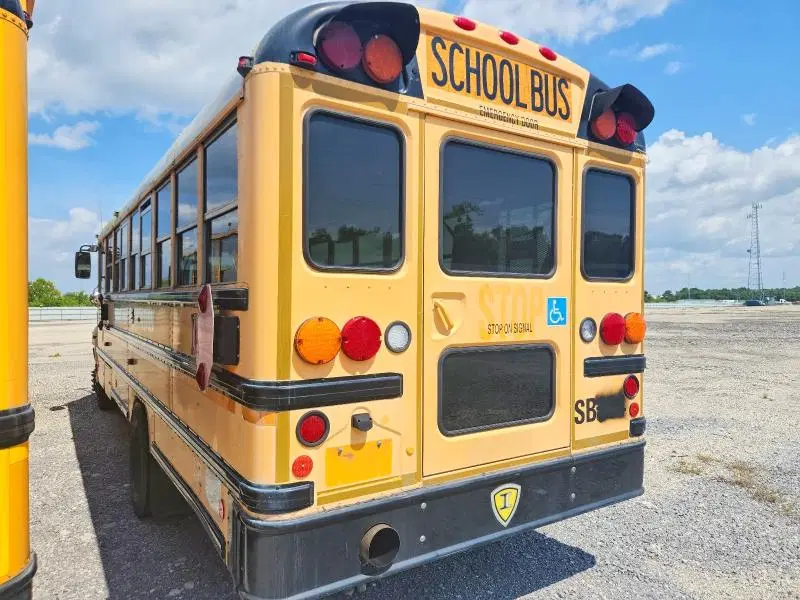 2010 IC CORPORATION CE SERIES SCHOOL VIN 4DRBUAAN4AB228095 фото 3