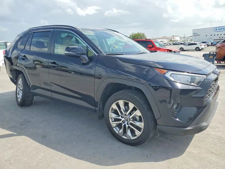 2020 Toyota RAV4 VIN 2T3A1RFV5LW134124 фото 4