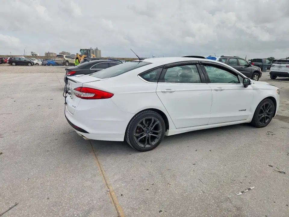 2018 FORD FUSION VIN 3FA6P0LU8JR116378 фото 3