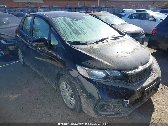 3HGGK5H52JM102843 — 2018 Honda Fit, Water, фото до ремонта