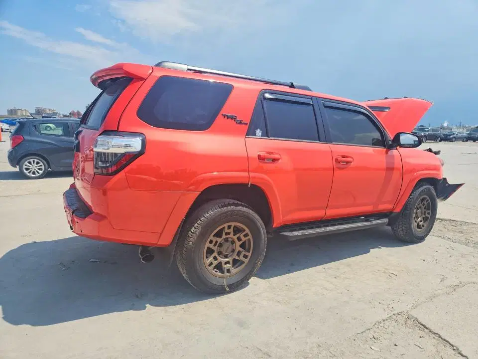 2024 TOYOTA 4RUNNER VIN JTERU5JR6R6303151 фото 3