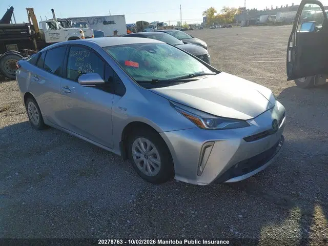 JTDL9MFU3N3040292 — 2022 Toyota Prius AWD-E, Передняя часть, фото до ремонта