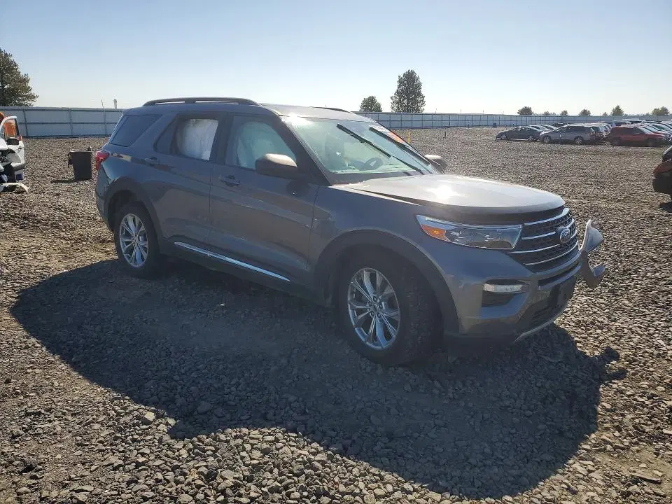 2021 Ford Explorer VIN 1FMSK8DH9MGA31953 фото 4