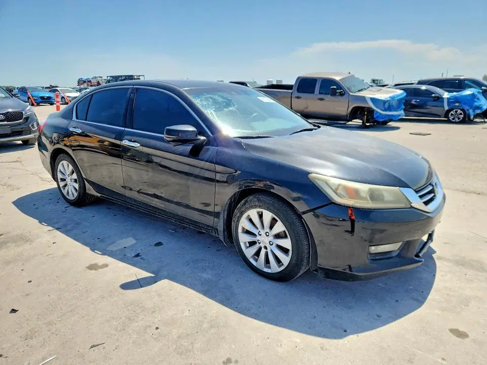 2015 HONDA ACCORD VIN 1HGCR3F85FA025868 фото 4