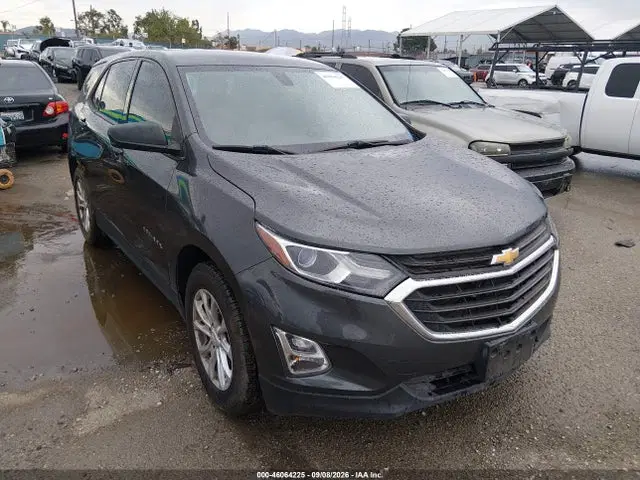 2GNAXHEV7J6127606 — 2018 Chevrolet Equinox LS, Unknown, фото до ремонта