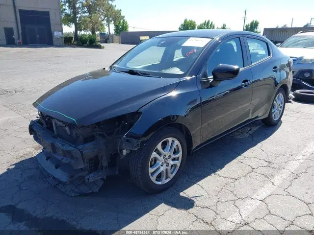 2017 Toyota YARIS IA VIN 3MYDLBYVXHY164380 фото 2