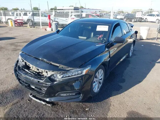 2018 Honda Accord Sport VIN 1HGCV1F31JA224400 фото 2