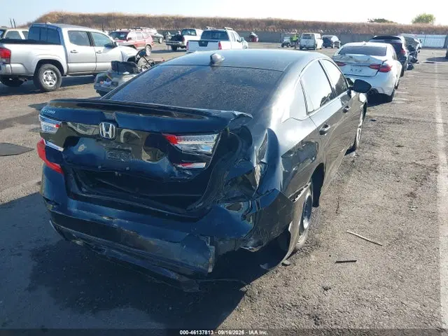 2018 Honda Accord Sport VIN 1HGCV1F31JA224400 фото 4