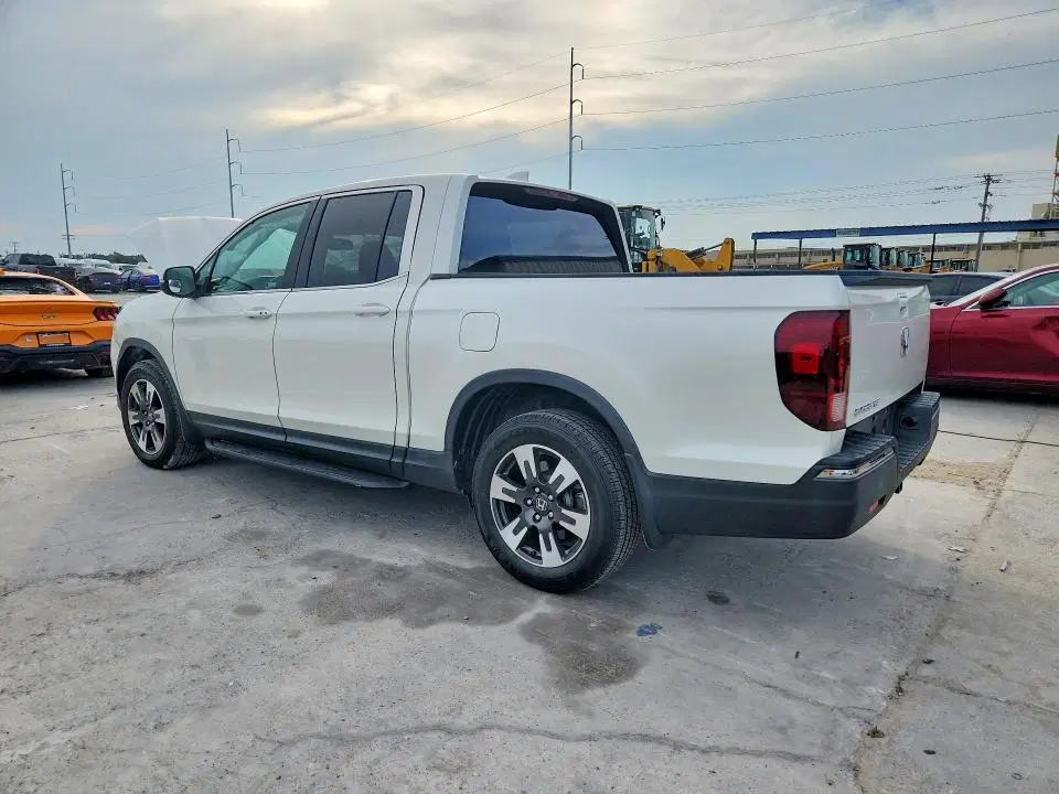 2018 HONDA RIDGELINE VIN 5FPYK2F63JB003196 фото 2