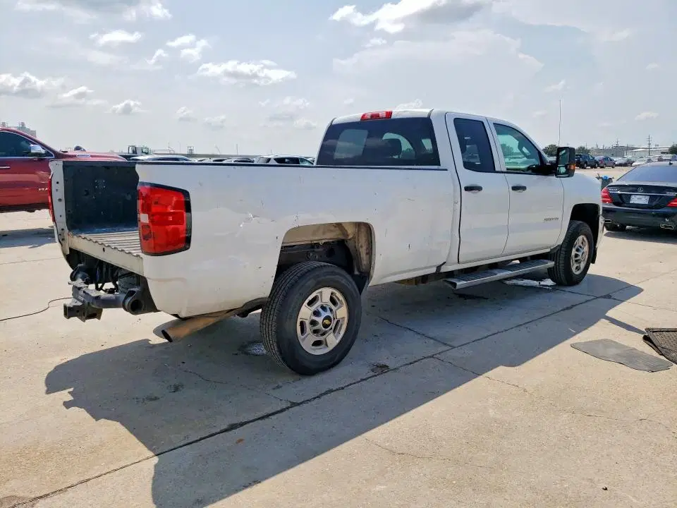 2016 CHEVROLET SILVERADO VIN 1GC2CUEG2GZ317605 фото 3