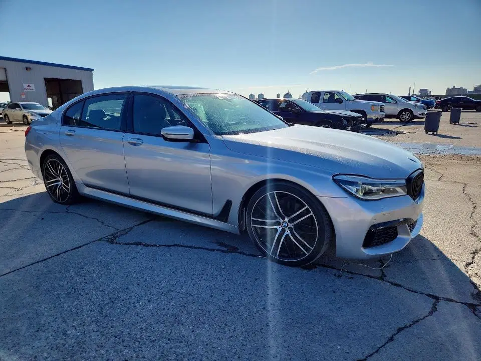 2018 BMW 750 VIN WBA7F0C5XJGM23100 фото 4