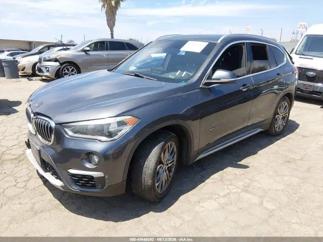 2017 BMW X1 Xdrive28i VIN WBXHT3Z33H4A58400 фото 2