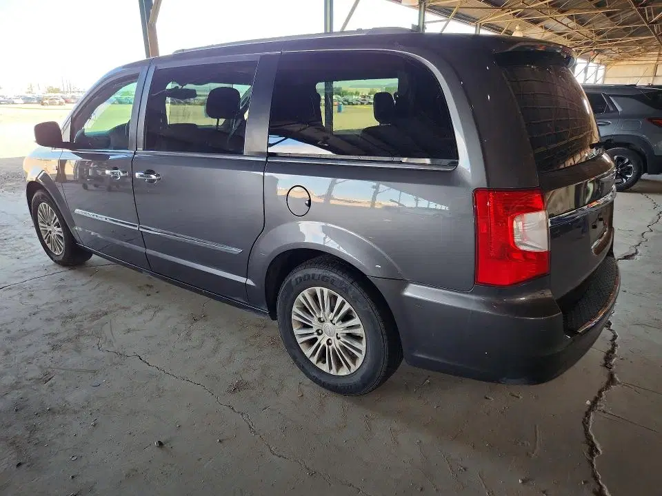 2014 Chrysler Town &amp; Country VIN 2C4RC1CGXER239629 фото 2