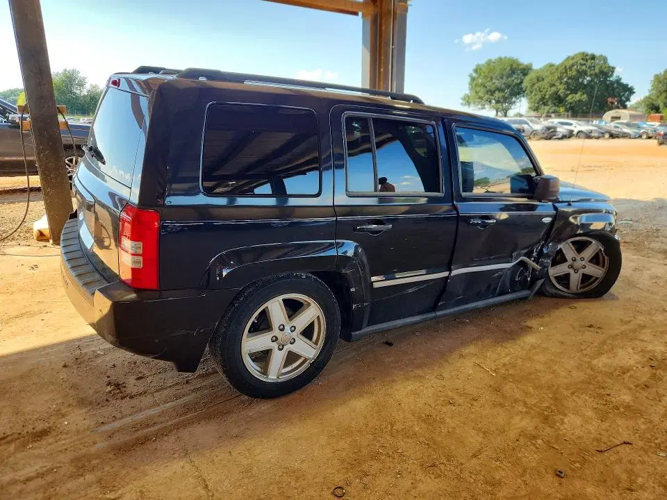 2010 JEEP PATRIOT VIN 1J4NT1GA8AD641516 фото 3