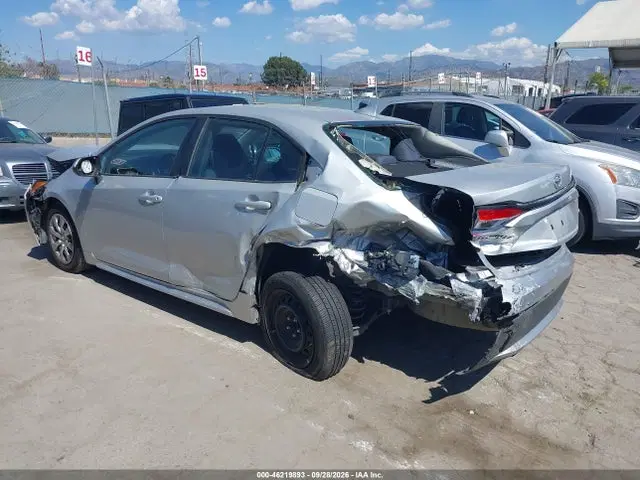 2021 Toyota COROLLA LE VIN 5YFEPMAE7MP193472 фото 3