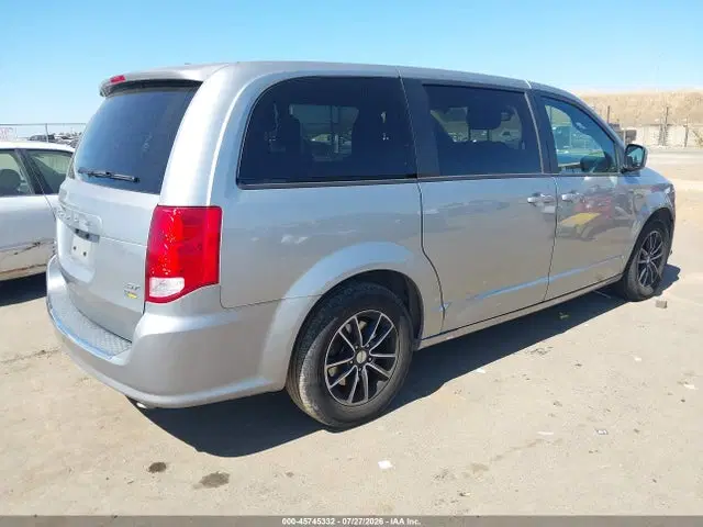 2019 Dodge Grand Caravan Gt VIN 2C4RDGEG6KR530248 фото 4