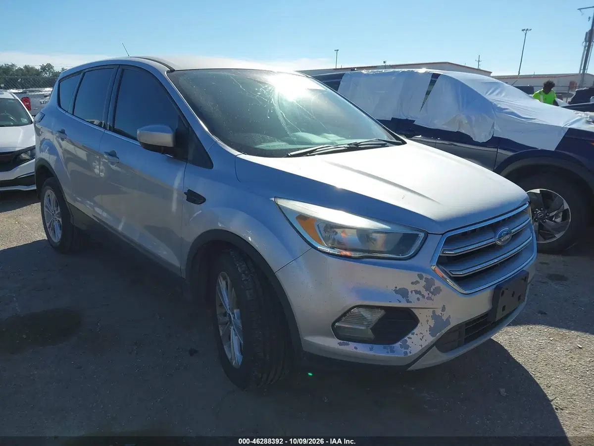 1FMCU0GDXHUE39183 — 2017 Ford Escape, Естественный износ, фото до ремонта