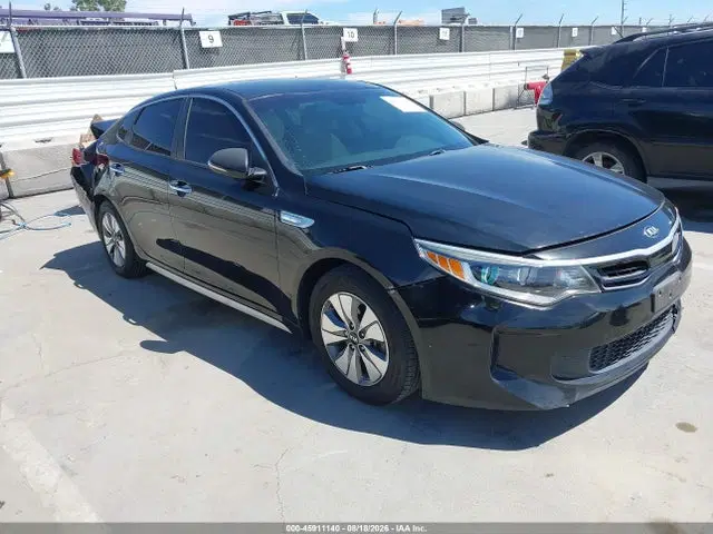 KNAGT4LE2H5009220 — 2017 Kia Optima Hybrid, Задняя часть, фото до ремонта