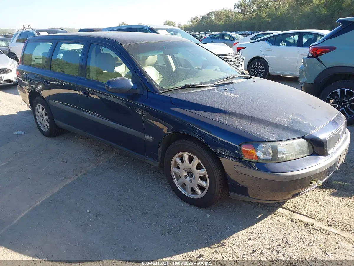 YV1SW61R621264189 — 2002 Volvo V70, Естественный износ, фото до ремонта