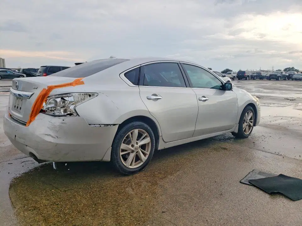 2015 NISSAN ALTIMA VIN 1N4AL3AP4FC266059 фото 3