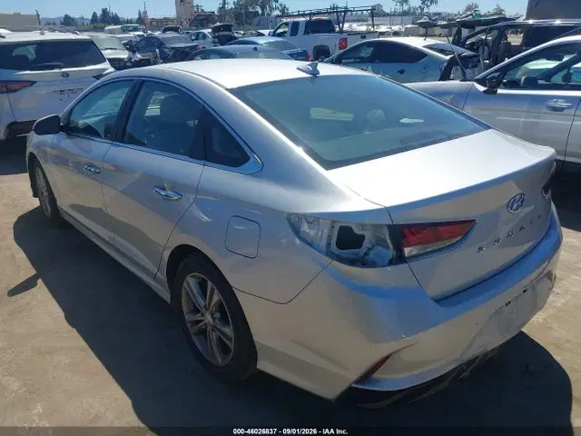 2018 Hyundai SONATA SEL VIN 5NPE34AF2JH647172 фото 3