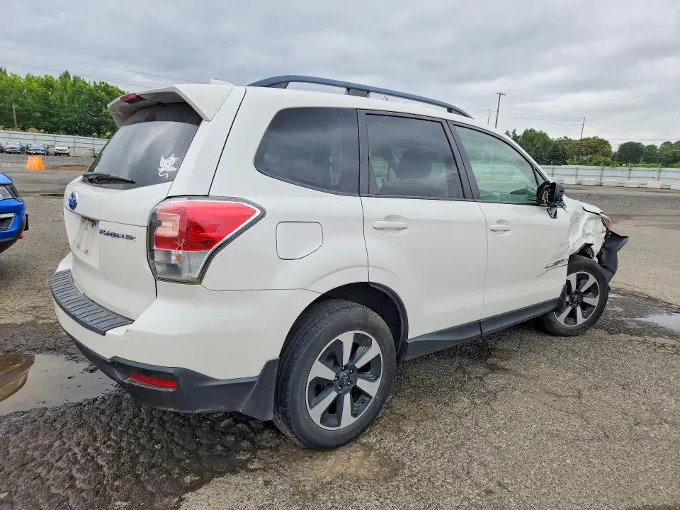 2018 Subaru Forester VIN JF2SJAECXJH534397 фото 3