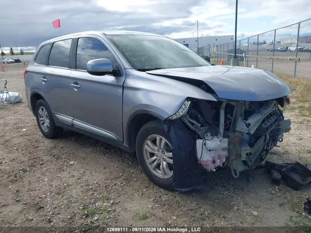 JA4AZ2A31KZ609296 — 2019 Mitsubishi Outlander Es, передняя часть, фото до ремонта
