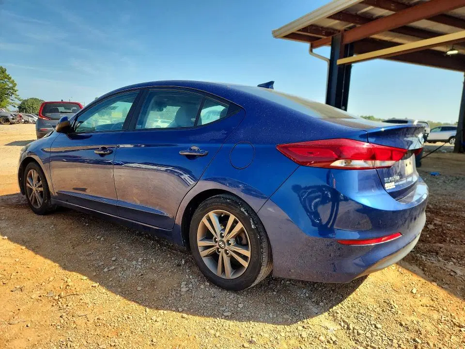 2018 HYUNDAI ELANTRA VIN 5NPD84LF2JH381436 фото 3