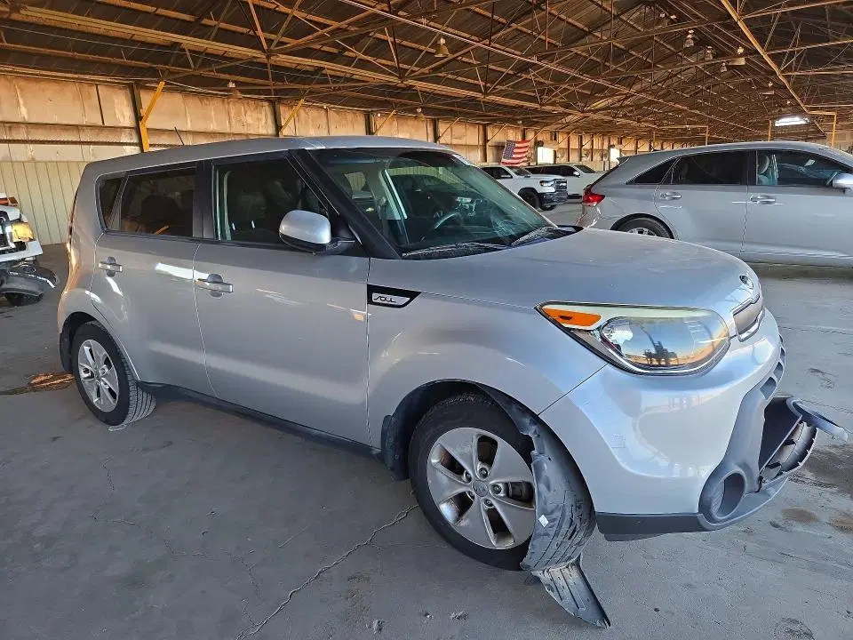 2016 KIA Soul VIN KNDJN2A26G7828072 фото 4