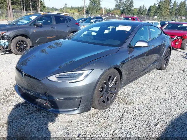2021 Tesla Model S Plaid Tri Motor All-wheel Drive VIN 5YJSA1E63MF431707 фото 2