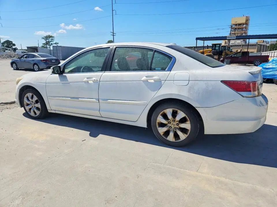 2008 HONDA ACCORD VIN 1HGCP26878A089591 фото 2