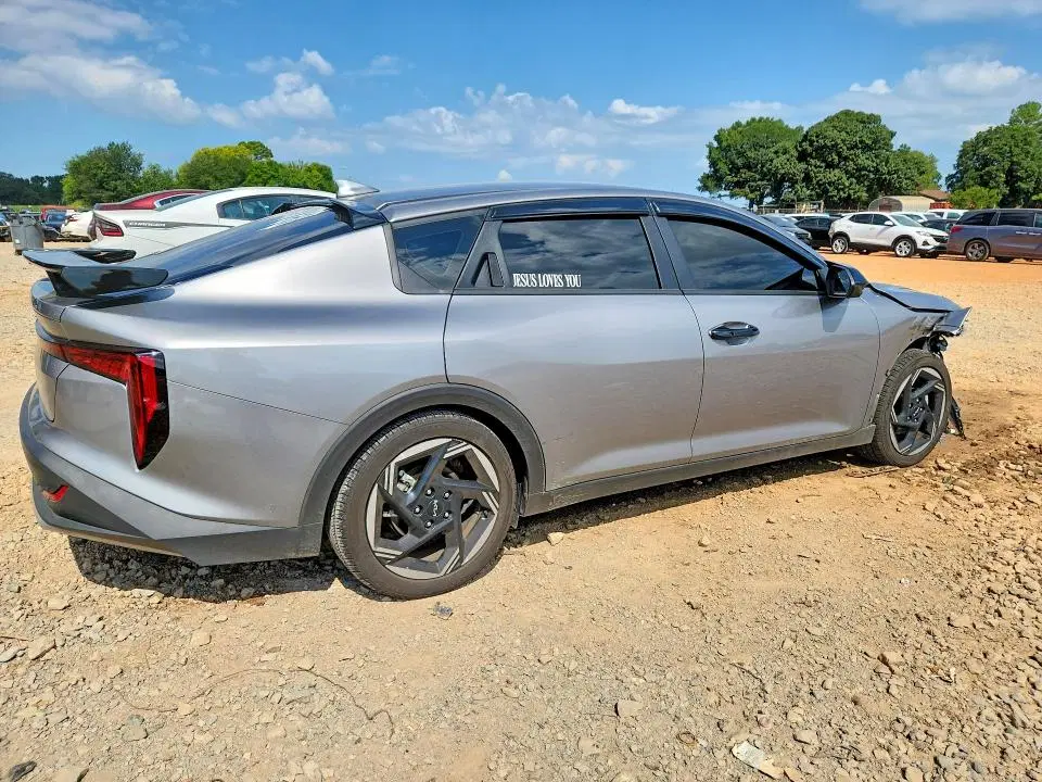 2025 KIA k4 VIN 3KPFU4DE6SE153181 фото 3