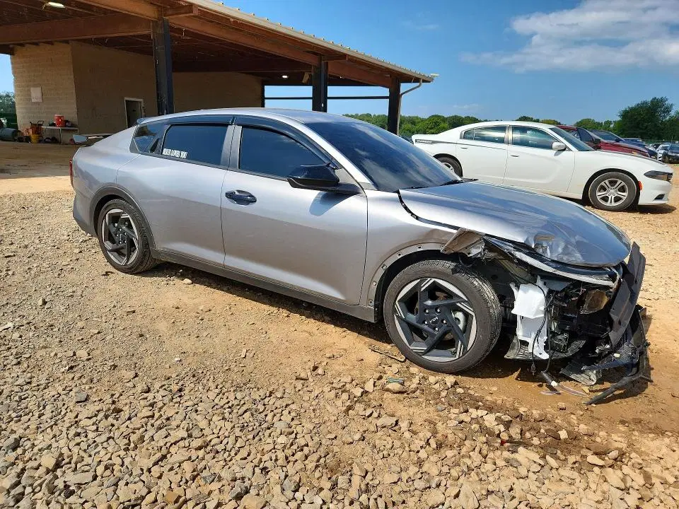 2025 KIA k4 VIN 3KPFU4DE6SE153181 фото 4