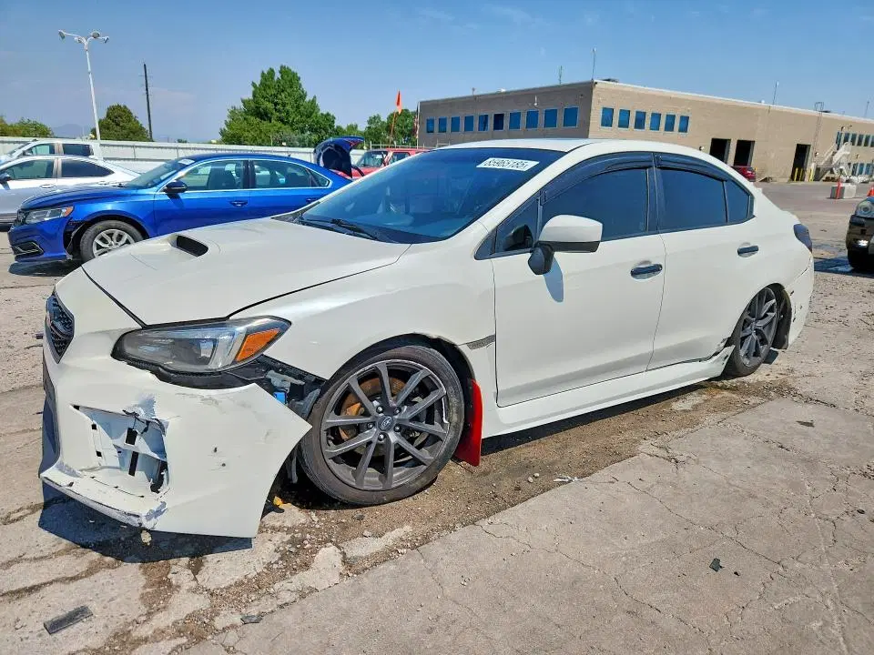 JF1VA1F69J9801226 — 2018 Subaru WRX, передняя часть, фото до ремонта