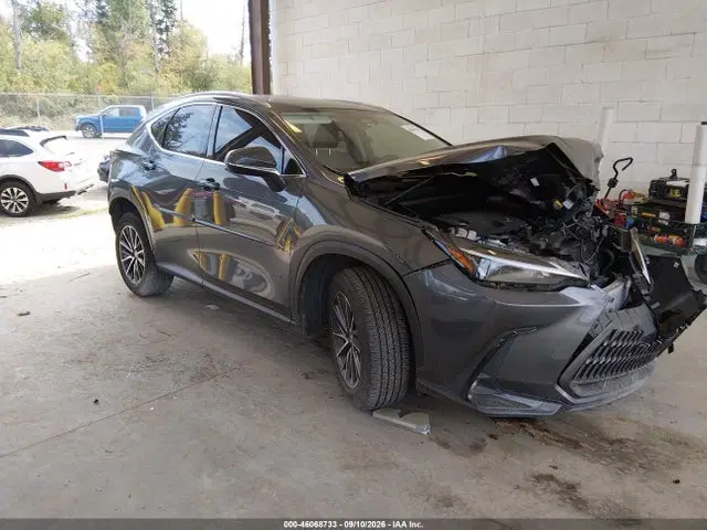 JTJAKCEZ7R5009332 — 2024 Lexus NX 350H, Передняя часть, фото до ремонта