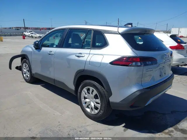 2026 Toyota Corolla Cross L VIN 7MUAAAAG7TV169457 фото 3