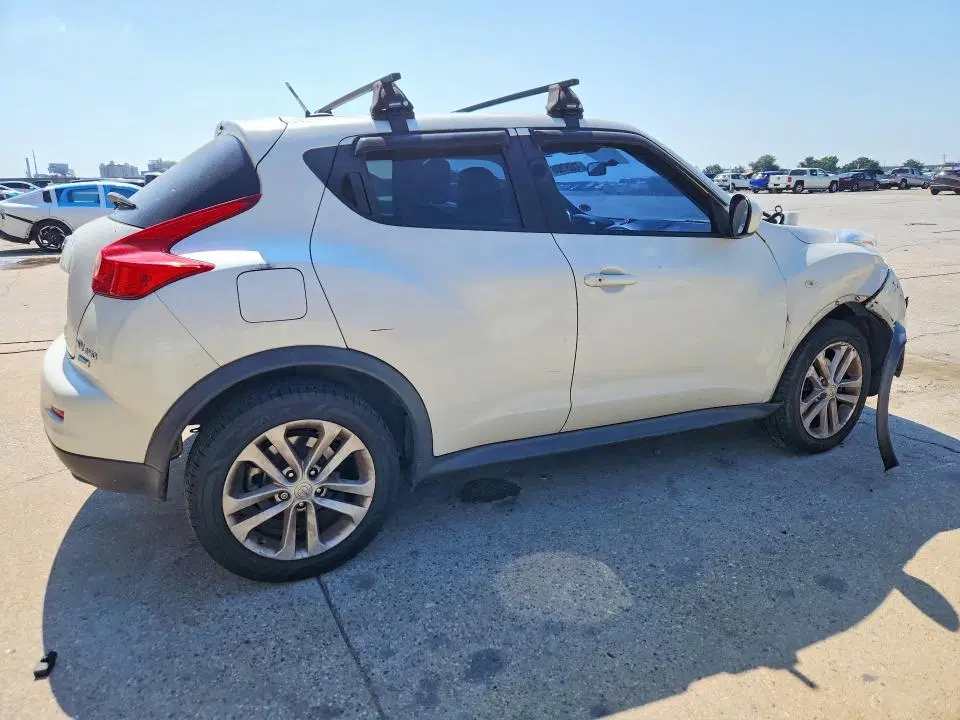 2013 NISSAN JUKE VIN JN8AF5MV0DT230653 фото 3