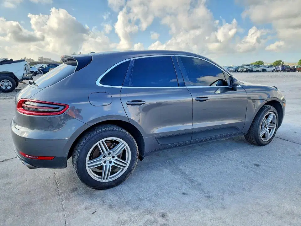 2016 PORSCHE MACAN VIN WP1AB2A5XGLB47521 фото 3
