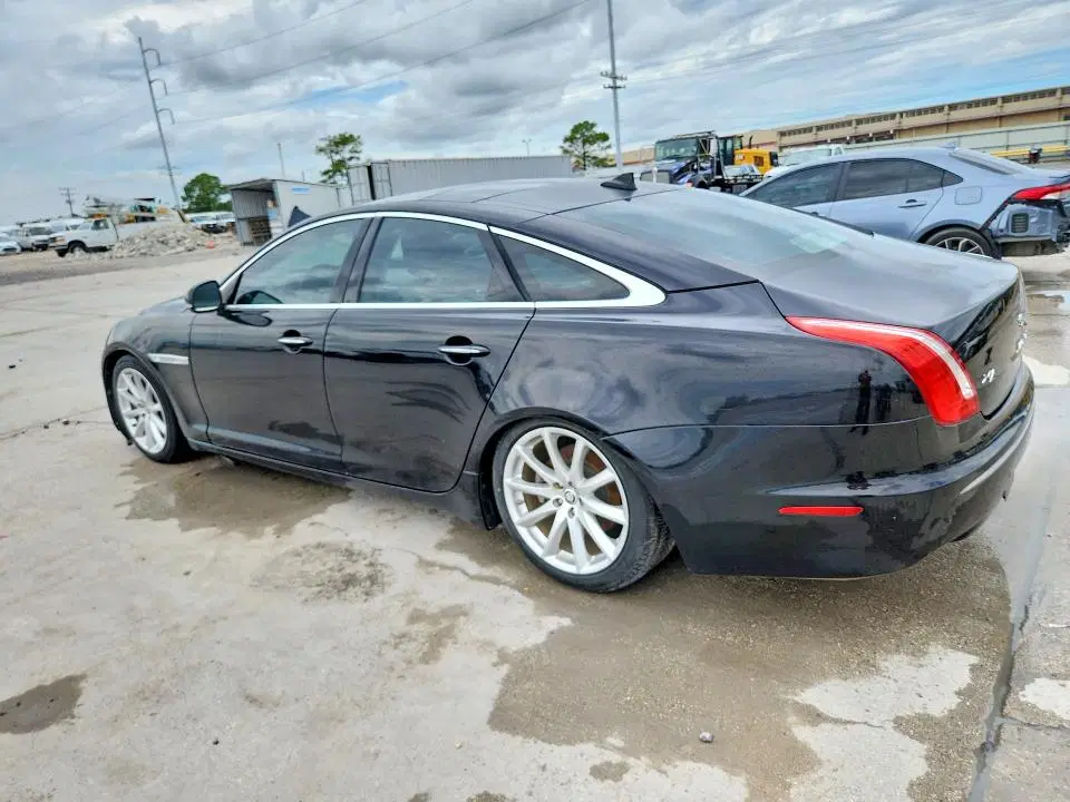 2013 JAGUAR XJ VIN SAJWJ1CD5D8V45373 фото 2