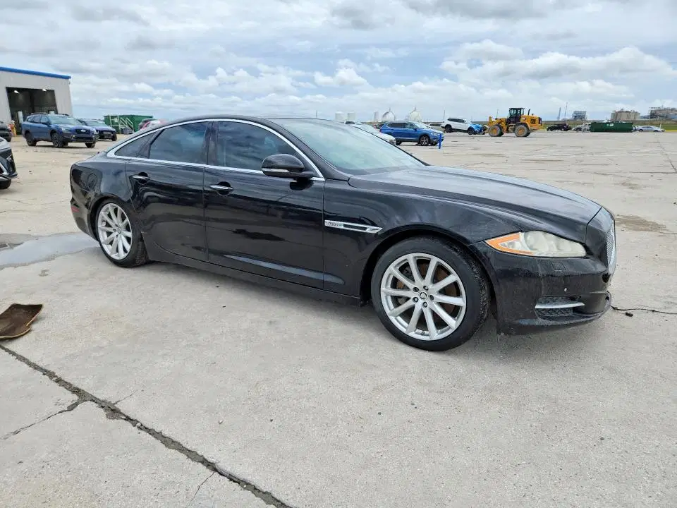 2013 JAGUAR XJ VIN SAJWJ1CD5D8V45373 фото 4