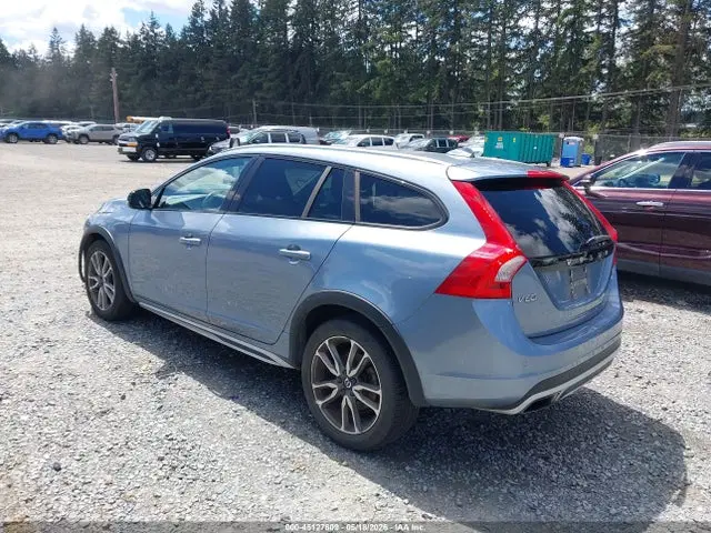 2017 Volvo V60 Cross Country T5 VIN YV440MWK3H1036947 фото 3