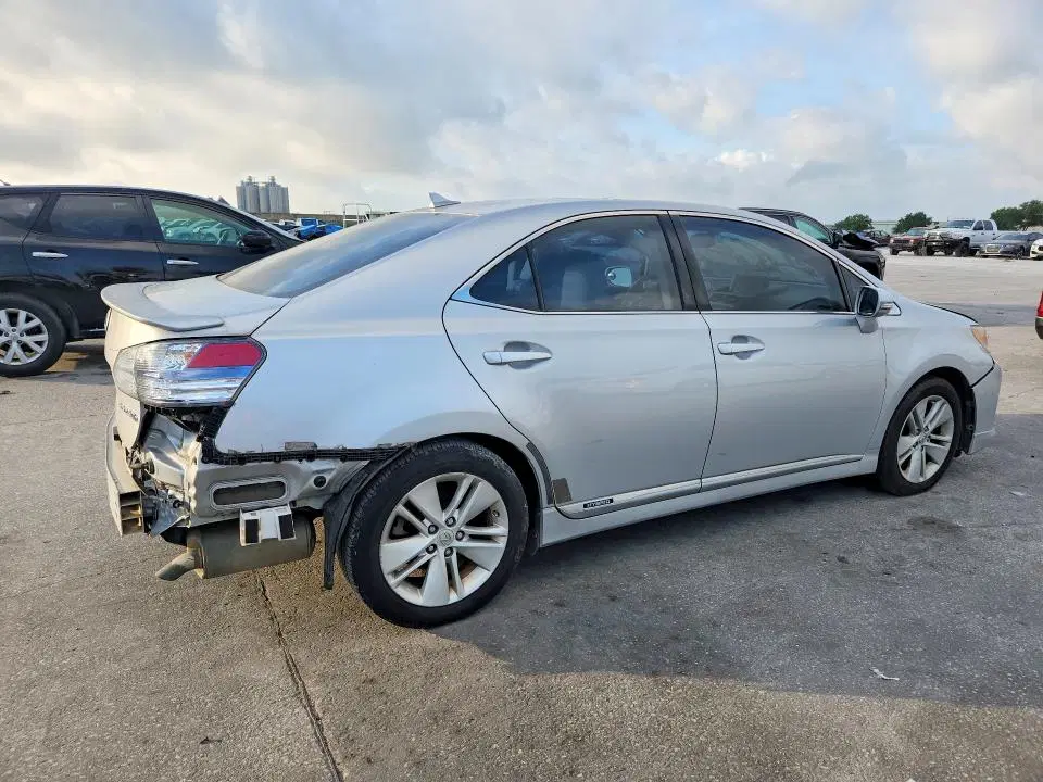 2011 LEXUS HS VIN JTHBB1BA8B2043859 фото 3