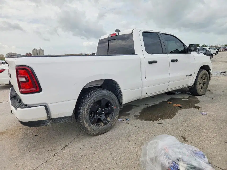 2025 RAM 1500 VIN 1C6SRECGXSN590838 фото 3