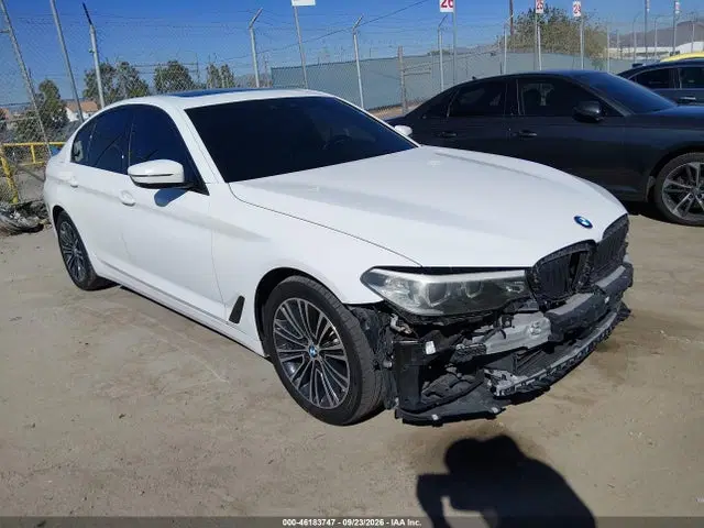 WBAJA5C59KWA57898 — 2019 BMW 530I, Передняя часть, фото до ремонта