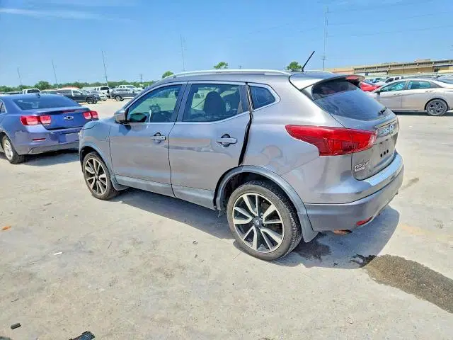2017 NISSAN ROGUE SPORT VIN JN1BJ1CR8HW130545 фото 2