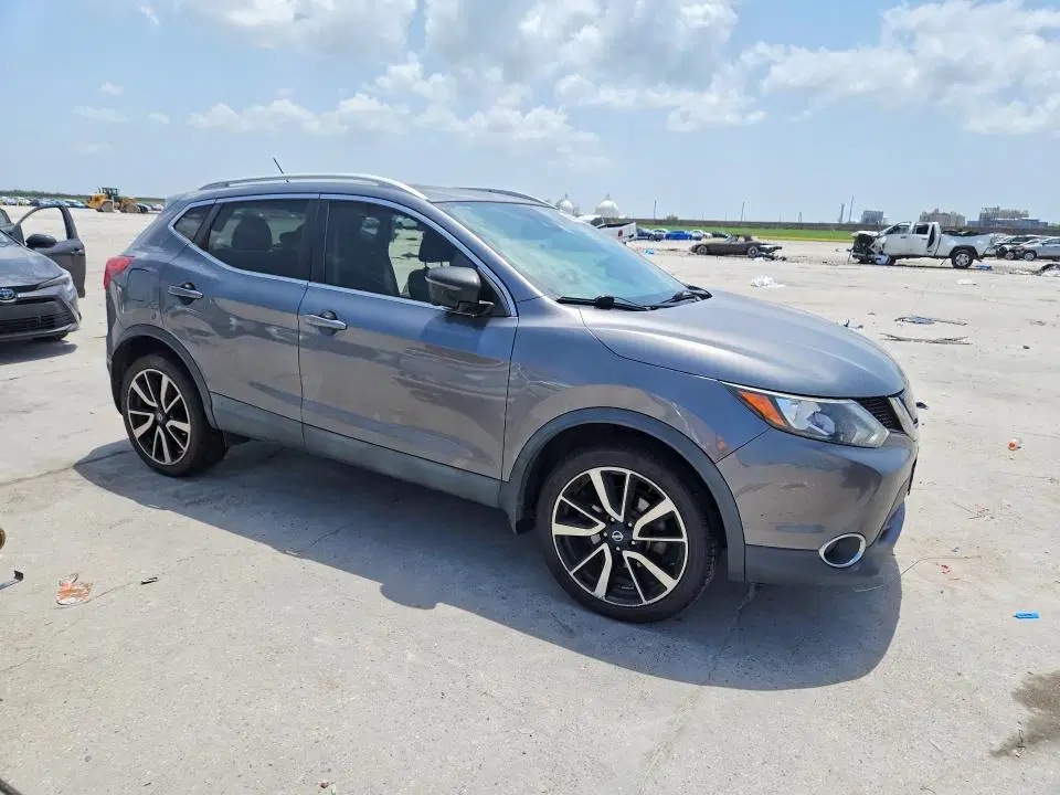2017 NISSAN ROGUE SPORT VIN JN1BJ1CR8HW130545 фото 4